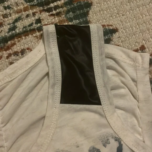 Bongo sleeveless cross shirt - Picture 10 of 11